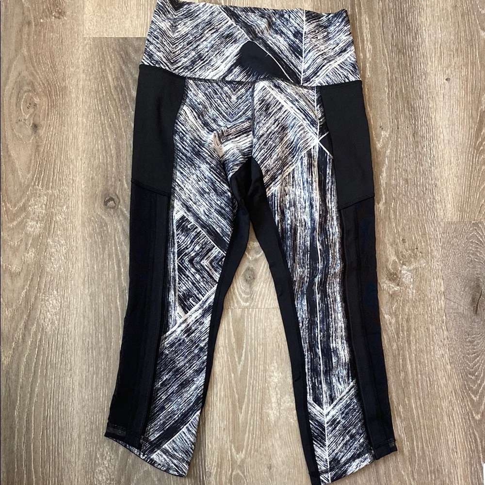 Stylish Black and Patterned Leggings
